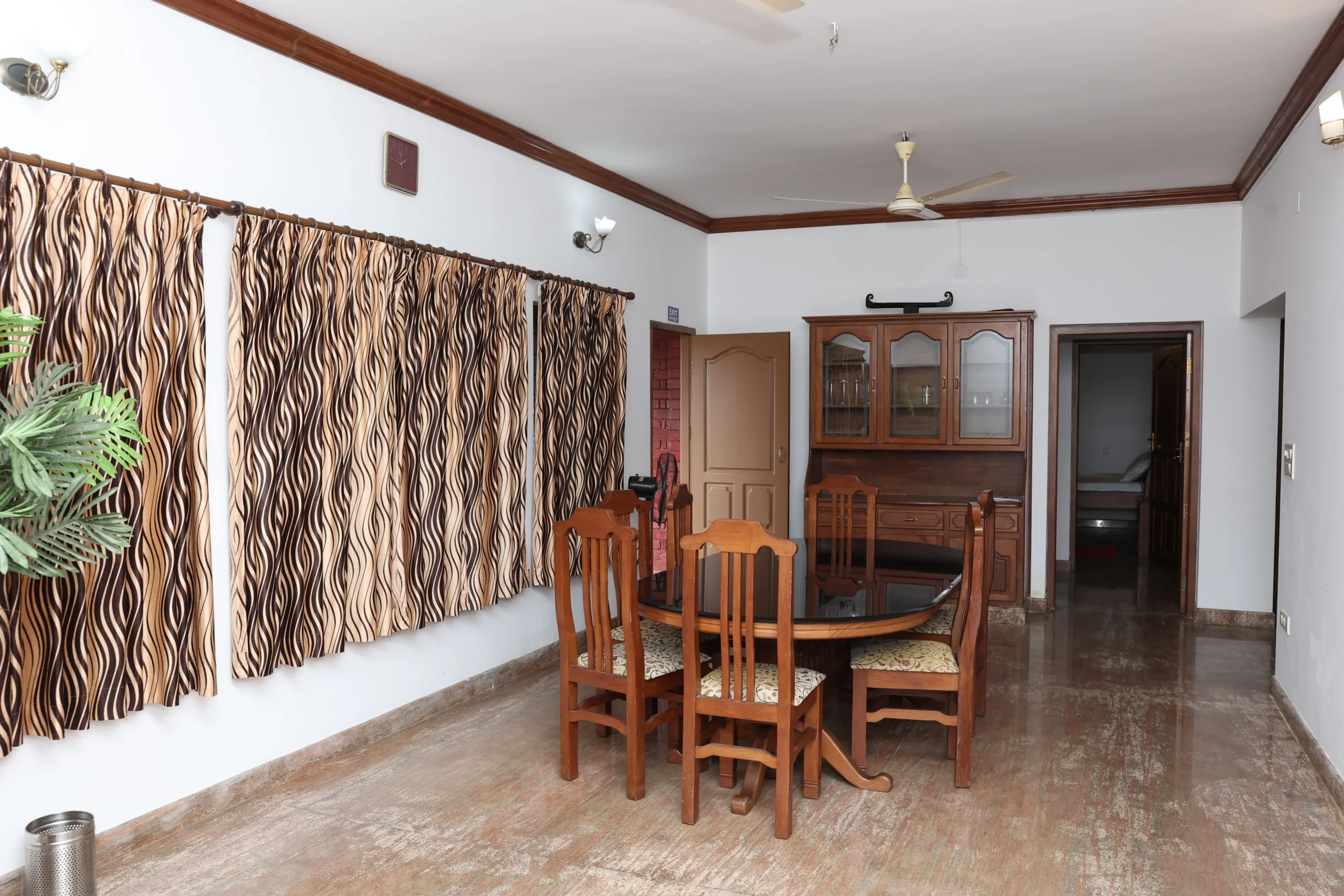 Gallery - Mansion Du Lac