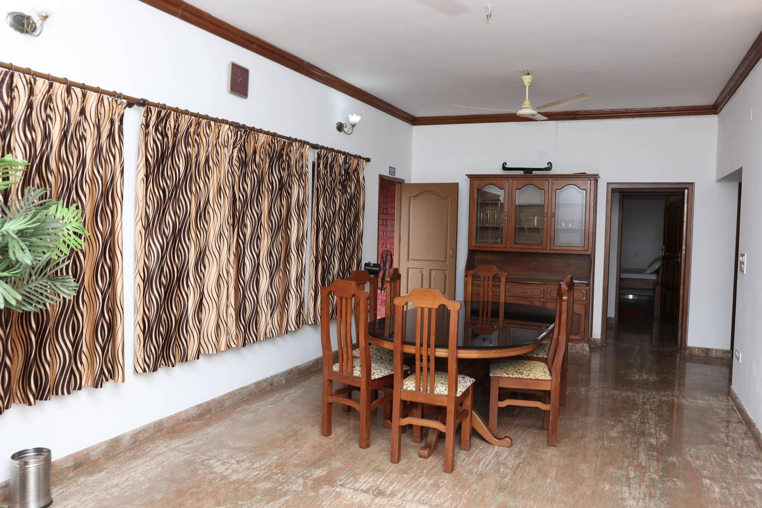 Gallery - Mansion Du Lac