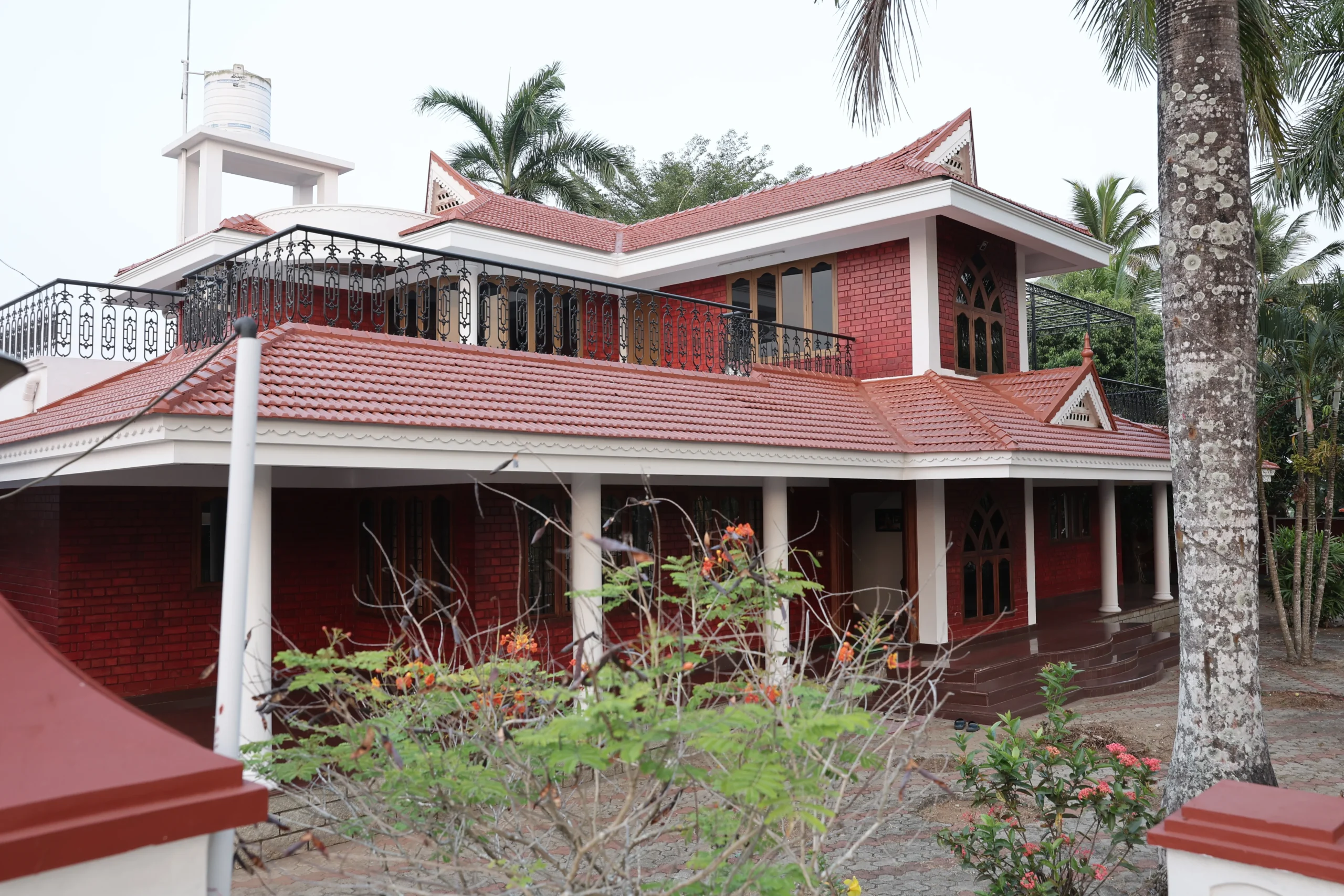 Gallery - Mansion Du Lac